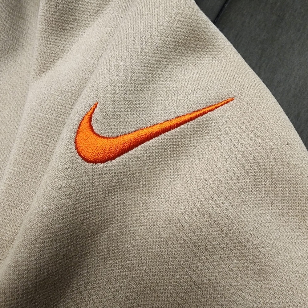 Chicago Bears Nike Salute to Service Therma Pullover Hoodie Women's  Sz Large - Picture 5 of 8